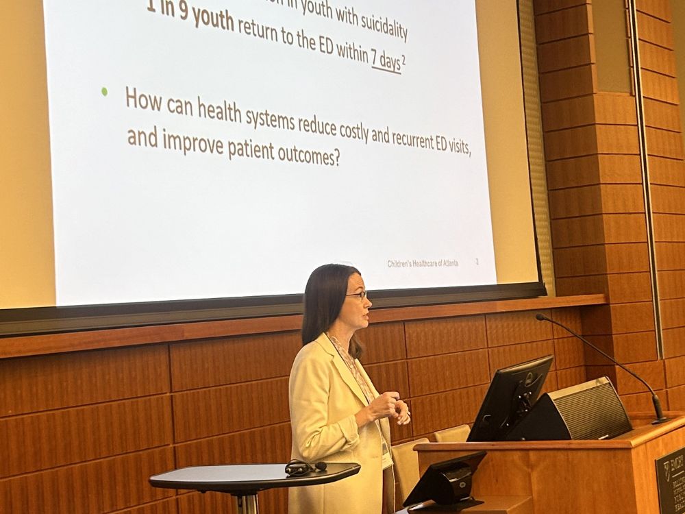 Photo of Dr. Cummings oral presentation at HSR Day