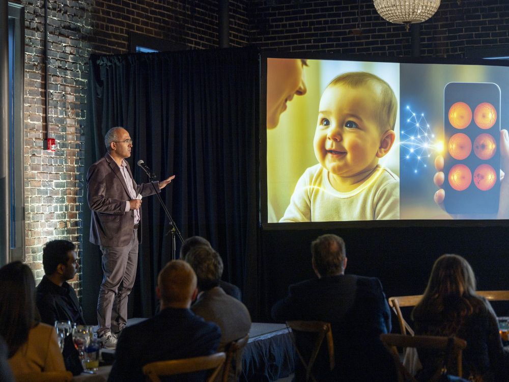 investigator presenting research